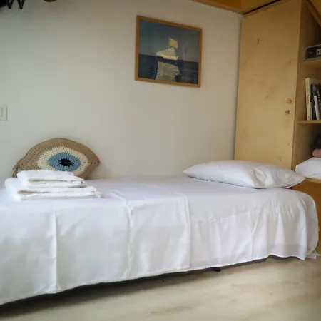 Nancys Seaside Loft, Santorini Dhërmi